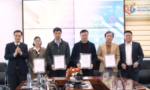 Trao chứng nhận truy xuất nguồn gốc và an toàn thực phẩm cho 15 sản phẩm, hàng hóa, tổ chức, doanh nghiệp