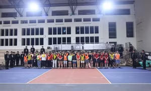 Công an đột kích tụ điểm lừa đảo ở Campuchia, bắt 205 đối tượng
