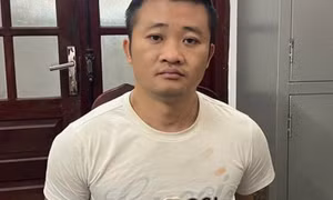 Đối tượng dùng axit tấn công người đi đường rồi lẩn trốn lên Tuyên Quang