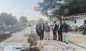Phường Uông Bí: Xử lý dứt điểm tình trạng ngập úng tại khu Quang Trung 4