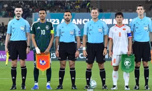 Trọng tài bắt trận U23 Việt Nam với U23 Trung Quốc là... người quen