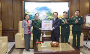 Bộ Tư lệnh Quân khu 3 thăm, chúc Tết tỉnh Quảng Ninh