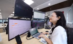 Cổ phiếu ngân hàng khởi sắc giúp chứng khoán tiếp tục lập đỉnh mới