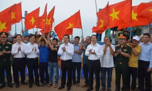 Bảo vệ vững chắc đảo Phú Quý là nghĩa vụ thiêng liêng, nhiệm vụ hàng đầu