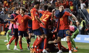 Tây Ban Nhạ hạ Italy ở bán kết Nations League