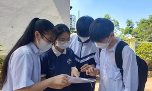 Ngày thi đầu tiên diễn ra an toàn, nghiêm túc