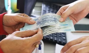 Công ty và người lao động có thể thỏa thuận hình thức trả lương