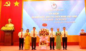 Kỷ niệm 98 năm Ngày báo chí cách mạng Việt Nam 21/6