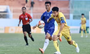 Duy Mạnh giúp Hà Nội FC thắng Khánh Hòa