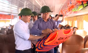  Bảo đảm an toàn giao thông đường thủy mùa mưa bão