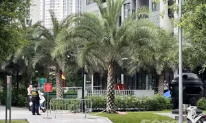 Người đàn ông 74 tuổi nghi rơi từ tầng 19 chung cư xuống đất tử vong 