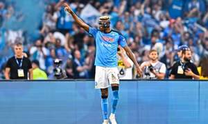 Victor Osimhen lại úp mở về tương lai