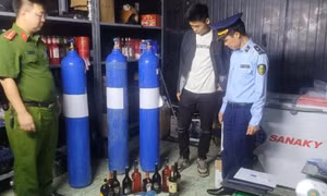 Kiểm tra, xử lý vi phạm liên quan đến bóng cười, shisha, thuốc lá điện tử