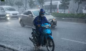 Bắc Bộ và Thanh Hóa tiếp tục mưa dông, Trung Bộ và Nam Bộ nắng nóng