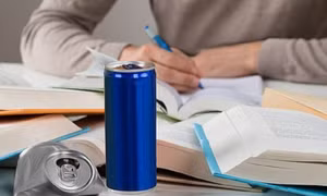 Nước tăng lực ảnh hưởng đến sức khỏe thế nào?