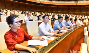 Quốc hội nhất trí giám sát tối cao kinh doanh bất động sản, phát triển nhà ở xã hội trong năm 2024