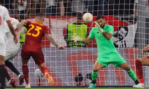 Thắng Roma, Sevilla vô địch Europa League