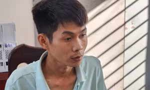 Bắn bi sắt, phá hàng loạt cửa kính ôtô, trộm cắp tài sản rồi đòi “tiền chuộc"