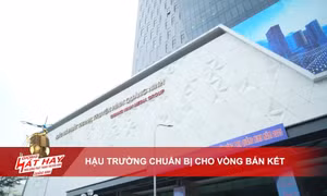 Hậu trường chuẩn bị cho vòng Bán kết Hội thi Giọng hát hay trên sóng PTTH Quảng Ninh