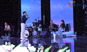 Ngày đầu thí sinh tập luyện cho vòng bán kết