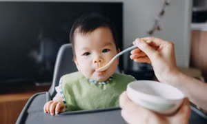 Cách chăm sóc trẻ bị ho gà và phòng bệnh như thế nào cho đúng?