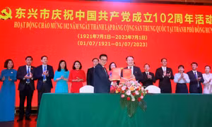 Kết nghĩa cụm dân cư hai bên biên giới