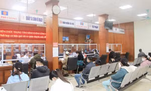 Vào guồng công việc sau tết - Giữ nghiêm kỷ cương hành chính