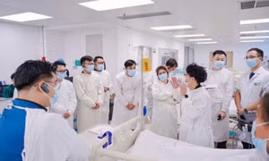 Tăng cường hợp tác y tế Quảng Ninh (Việt Nam) - Quảng Tây (Trung Quốc)
