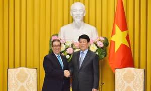 Chủ tịch nước Lương Cường: Tuyên truyền, giáo dục thế hệ trẻ truyền thống 65 năm quan hệ mẫu mực Việt Nam-Cuba