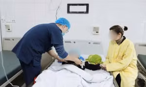 Cách hạn chế trẻ bị biến chứng nặng do cúm A
