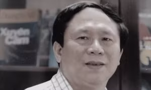 Nhà thơ Dương Kỳ Anh, 'cha đẻ' cuộc thi Hoa hậu Việt Nam qua đời