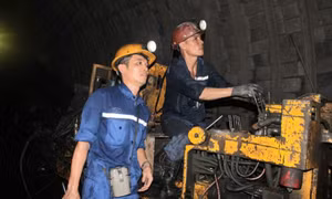 Công ty Xây lắp mỏ phấn đấu đạt chỉ tiêu đào lò cao