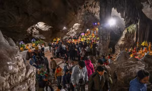 Tour lễ chùa kết hợp du xuân hút khách Việt đầu năm