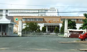 Tiêm thuốc dự phòng giang mai, trẻ sơ sinh 1 ngày tuổi tử vong