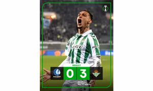 Antony lập siêu phẩm, Betis thắng to ở Cúp châu Âu