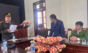 Khởi tố 2 người ở Thái Bình làm giả giấy tờ hưởng chế độ