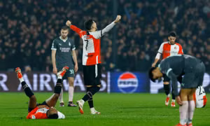 Kane giúp Bayern nắm lợi thế ở lượt đi play-off Champions League