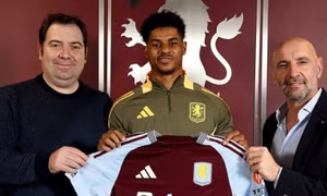 Man Utd đẩy Rashford sang Aston Villa