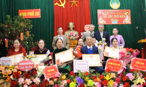 Nét đẹp văn hóa mừng thọ đầu xuân 