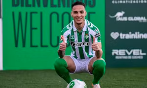 Antony nói gì về khả năng chia tay hẳn Man Utd