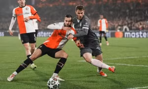 AC Milan gây thất vọng trên sân của Feyenoord