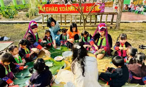 Tăng cường tiếng Việt cho học sinh dân tộc thiểu số