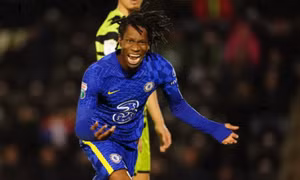 Chelsea chính thức bán tiền vệ 22 tuổi