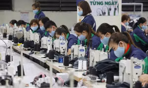 Đề xuất tăng giờ làm thêm tất cả ngành nghề