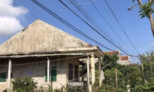Ba người thương vong vì bị điện giật khi làm nhà