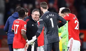 MU gia hạn Rangnick, sao Chelsea bất mãn Tuchel