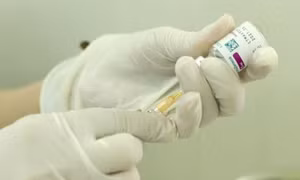 Bộ Y tế: Trên 70% trường hợp tử vong do COVID-19 chưa tiêm vaccine