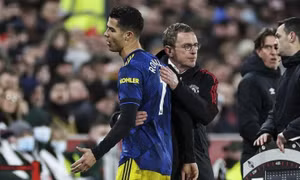 Man Utd cách top 4 hai điểm