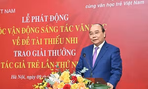 Văn học phải hun đúc ý chí, nghị lực vươn lên của thanh niên, thiếu niên, thiếu nhi, nhi đồng