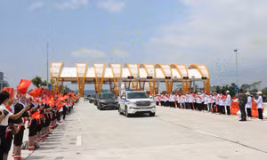 Tưng bừng ngày khánh thành Cao tốc Vân Đồn - Móng Cái